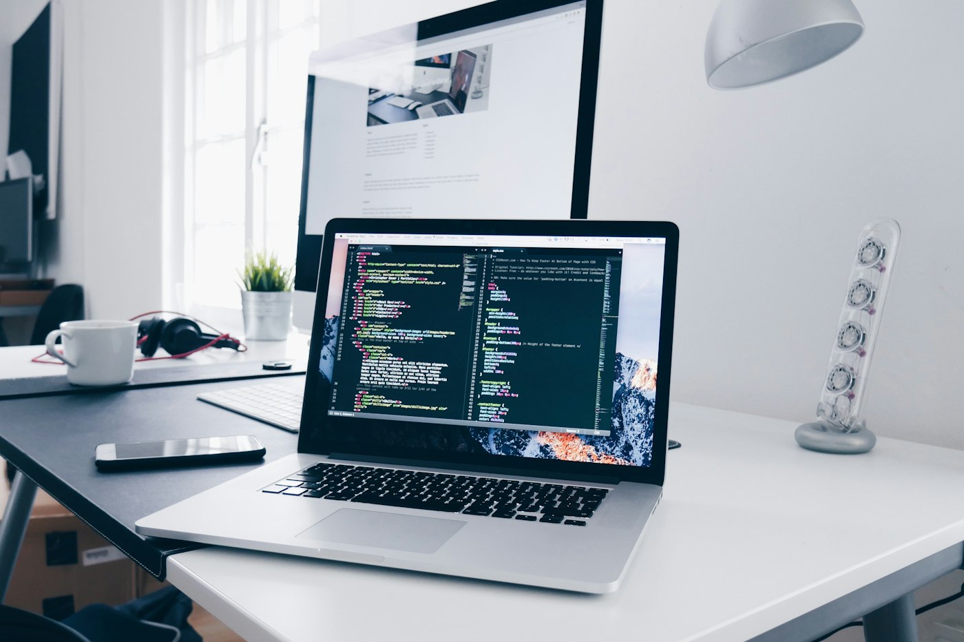 Web & Mobile Applications