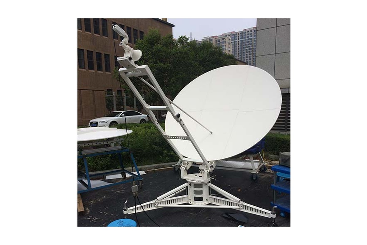 1.8 m Ku/Ka Flyaway Antenna