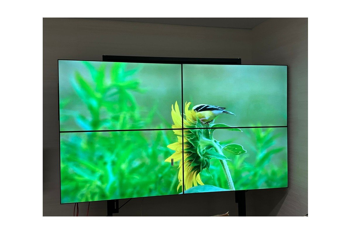JC Vision 46" LCD Video Wall Display