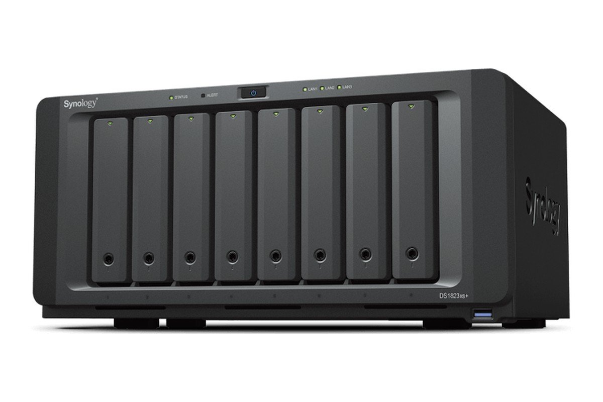 Synology DiskStation DS1823xs+ NAS